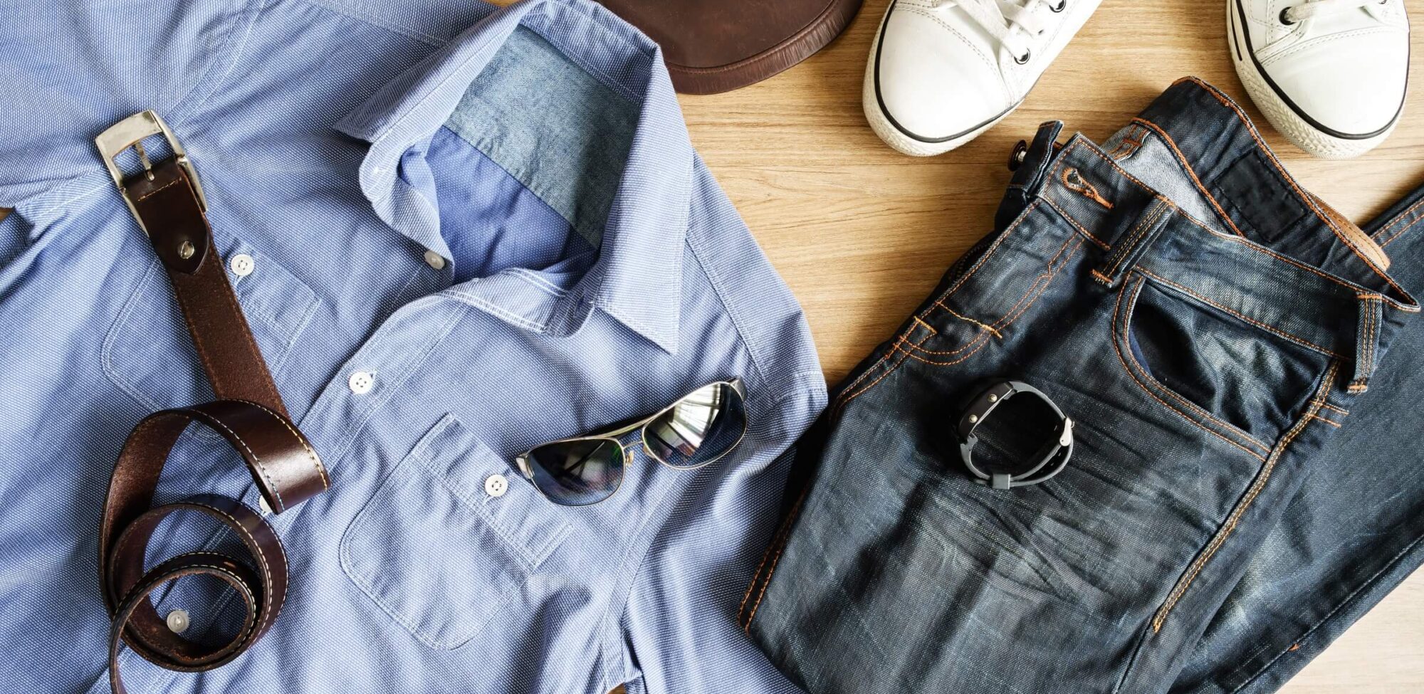 flat lay of men casual fashion outfits on wooden b p8xwehx